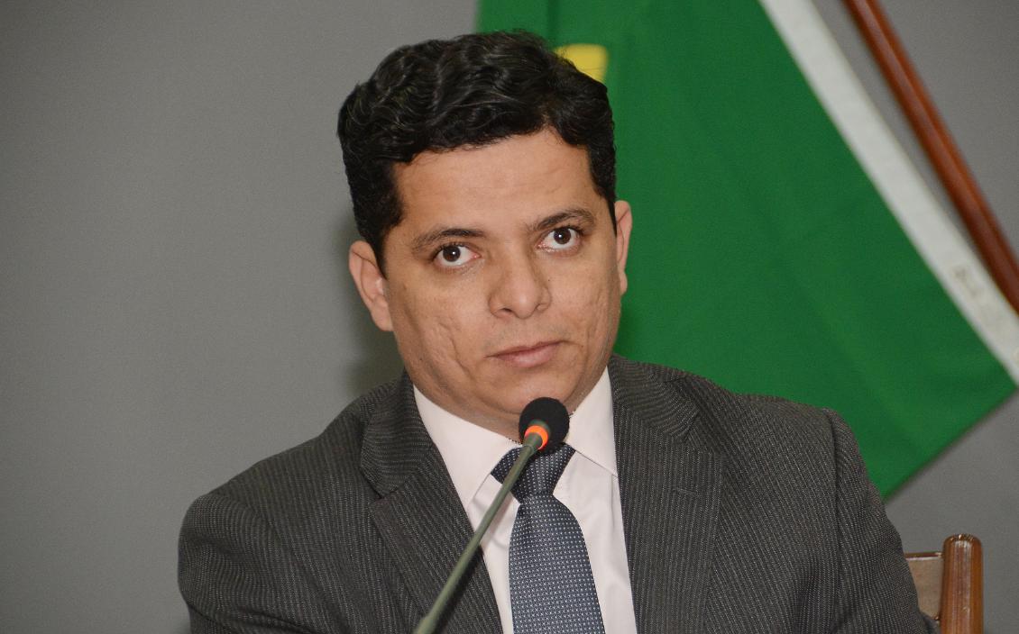 Jorge Frederico quer unificar preços de petróleo no Tocantins