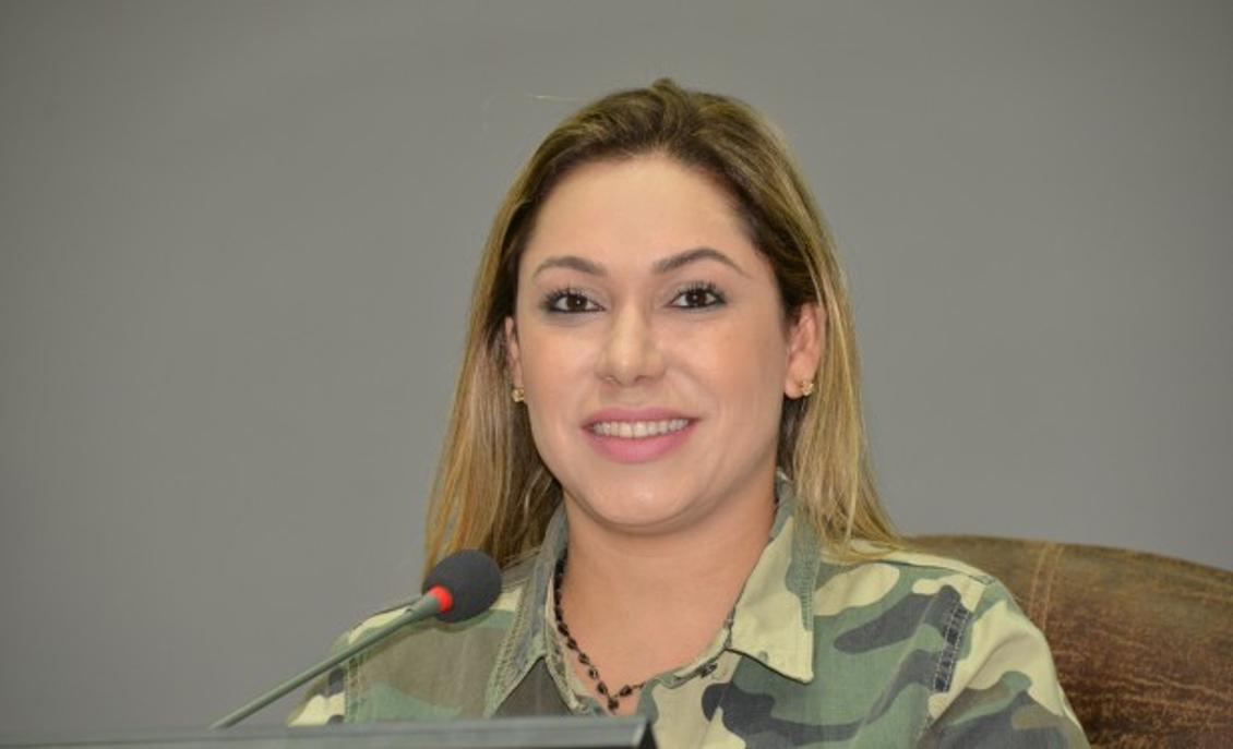 Primeira mulher a presidir Legislativo do TO é a única que atualmente assume o posto no Brasil