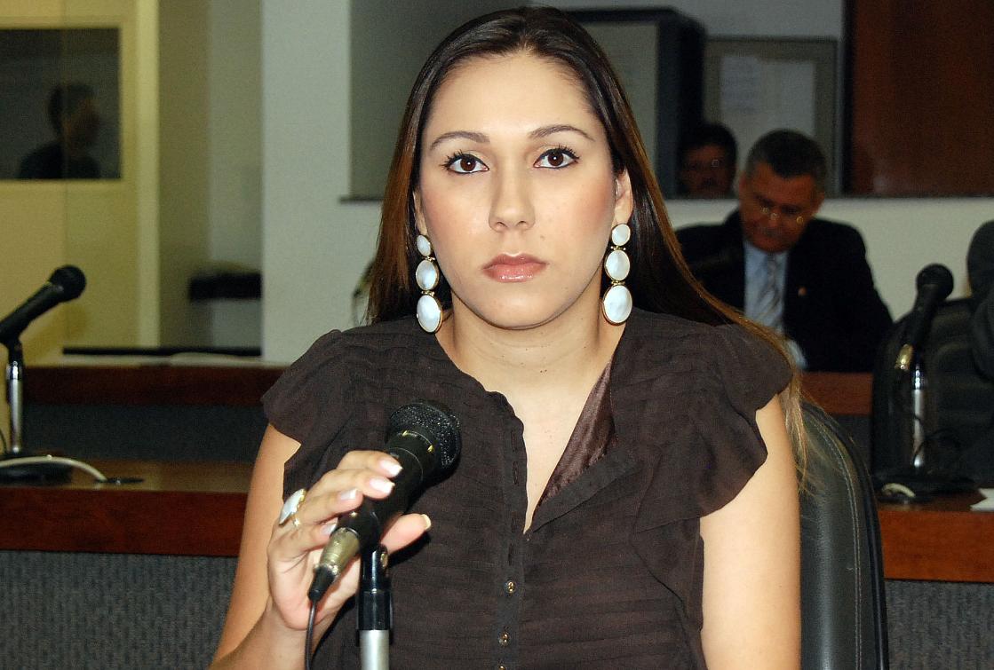 Deputada Luana Ribeiro (PR)