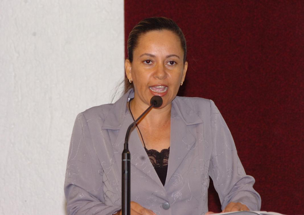 Deputada Josi Nunes (PMDB)