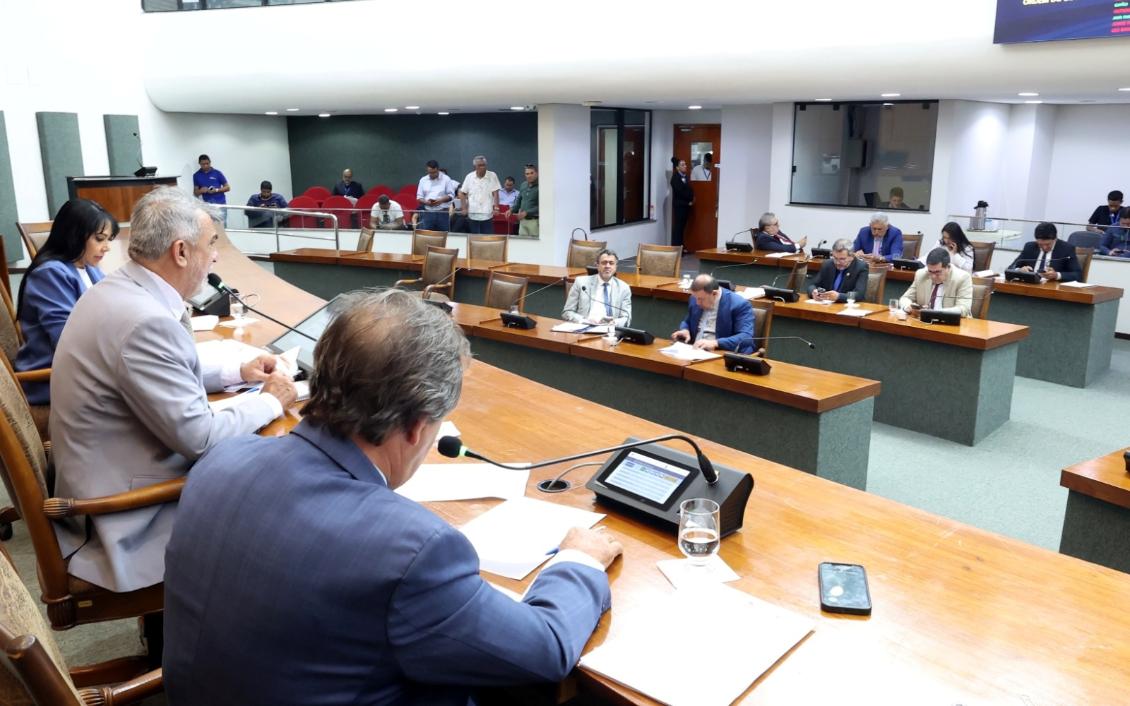 Deputados também aprovaram o Feriado do Senhor do Bonfim, Trilha da Pesca e matérias do TCE