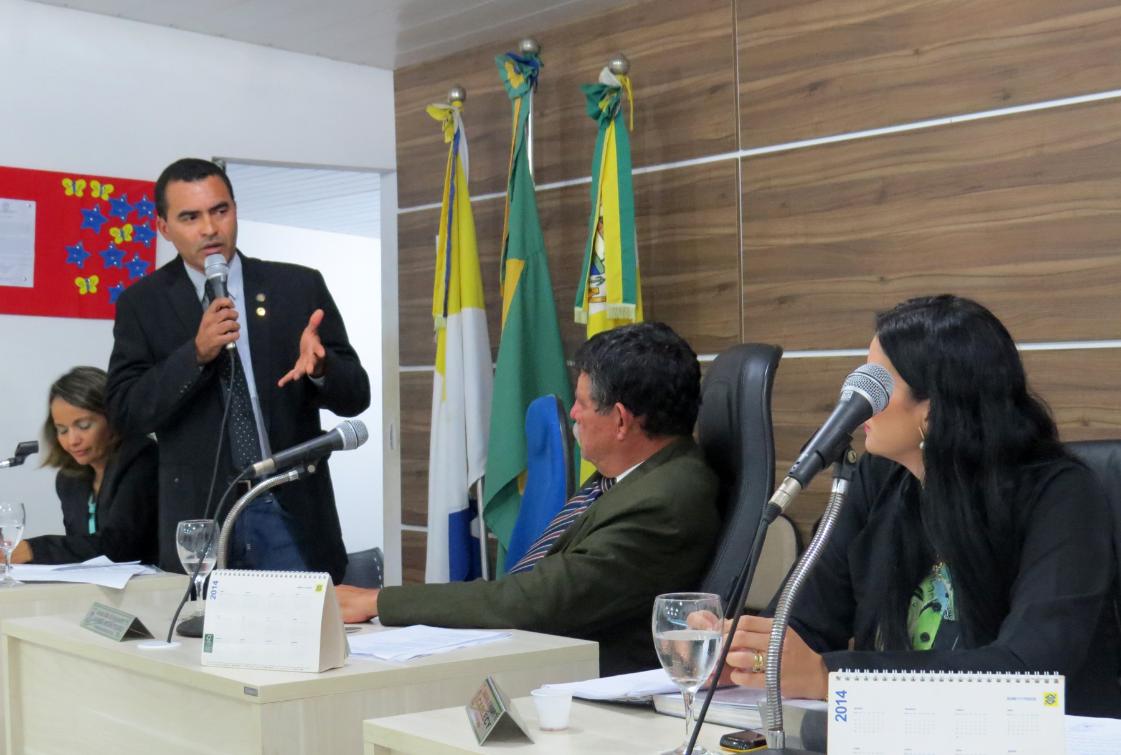 Wanderlei esclarece dúvidas sobre Região Metropolitana em Miranorte