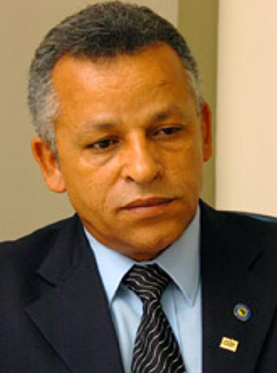 Deputado Iderval Silva