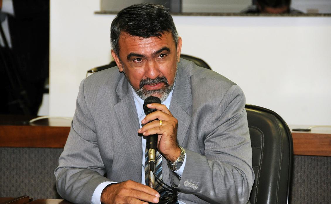 Deputado Amélio Cayres (PR)