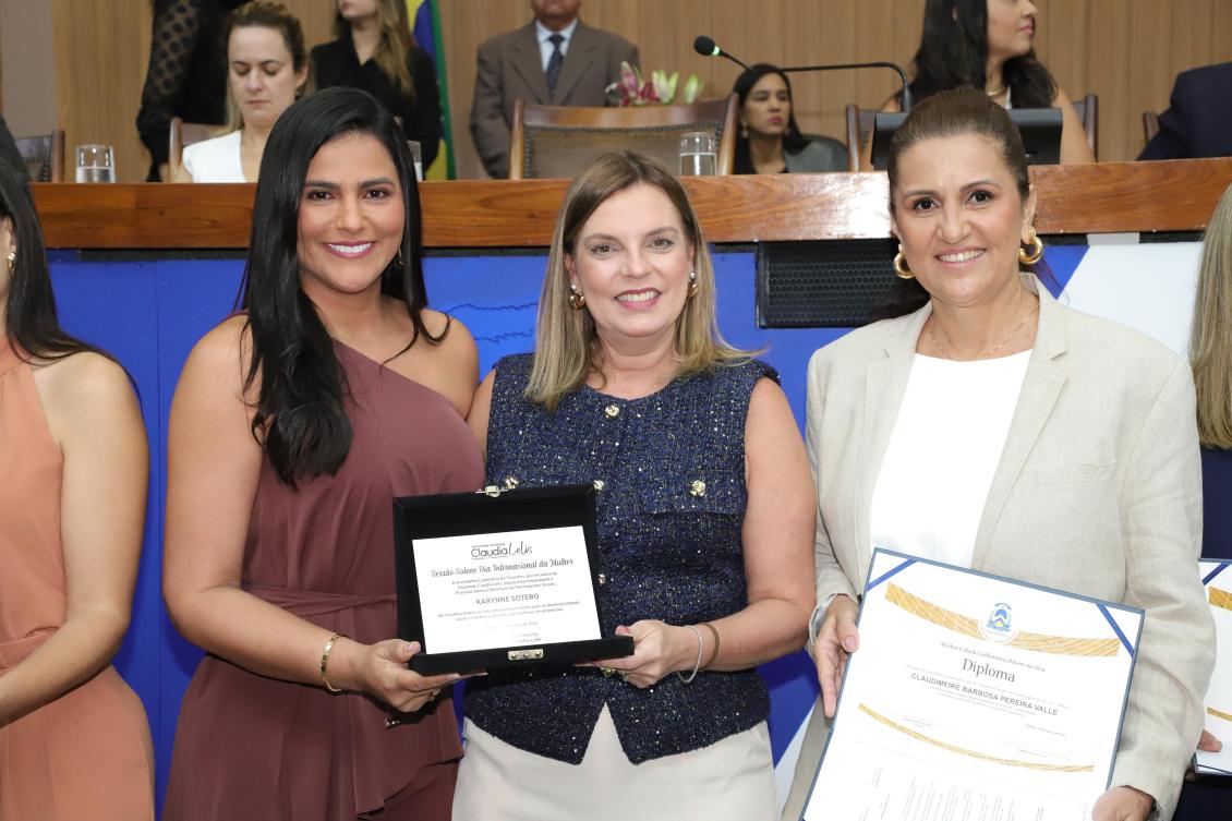 Sessão Solene do dia Internacional da Mulher 