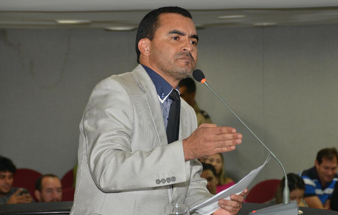 Wanderlei Barbosa quer transparência nos contratos da Saneatins e Prefeitura de Palmas