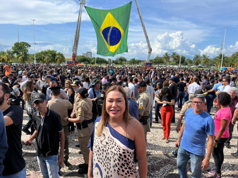 Luana Ribeiro comemorou a conquista dos homens e mulheres aprovados no concurso da PM