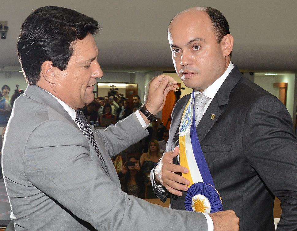 Sandoval Cardoso é oficialmente empossado Governador do Tocantins
