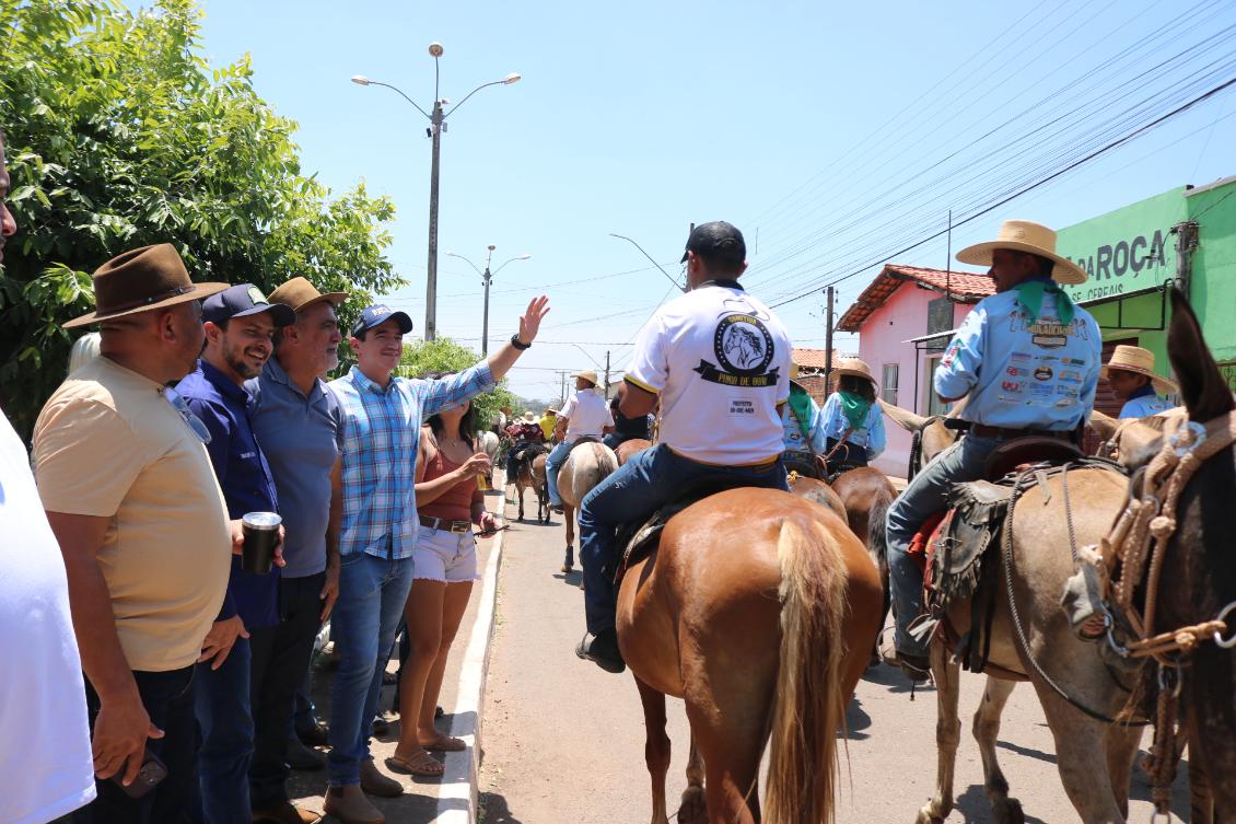 Lideranças da região prestigiaram também o evento.