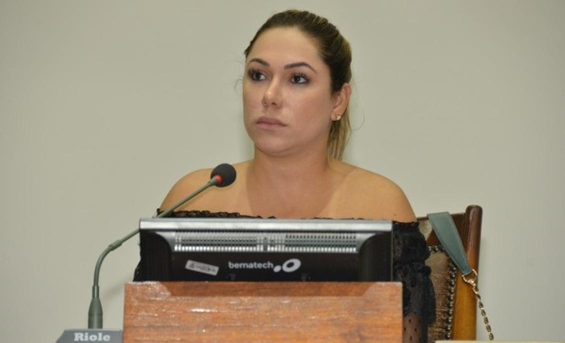 Luana Ribeiro propõe tornar obrigatório compliance nas contratações públicas