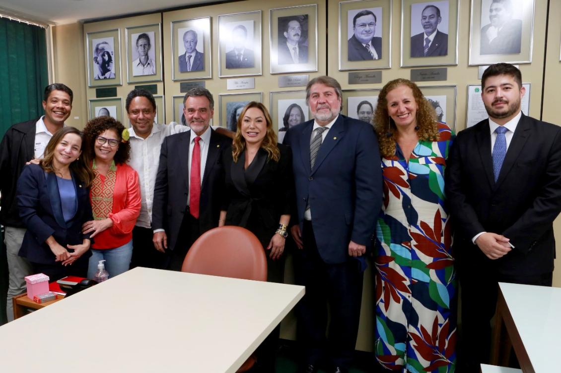 Luana foi recebida pela bancada Federal do PCdoB