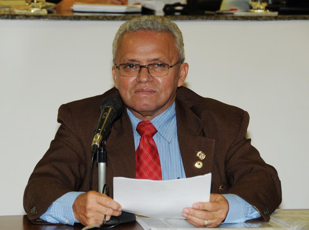 Deputado Pastor Pedro Lima (PR)