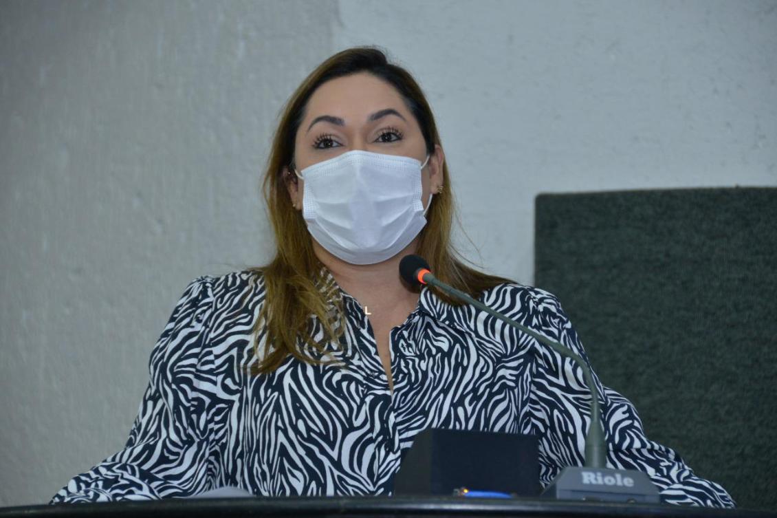 Luana Ribeiro também solicitou a retomada das provas para emissão da CNH