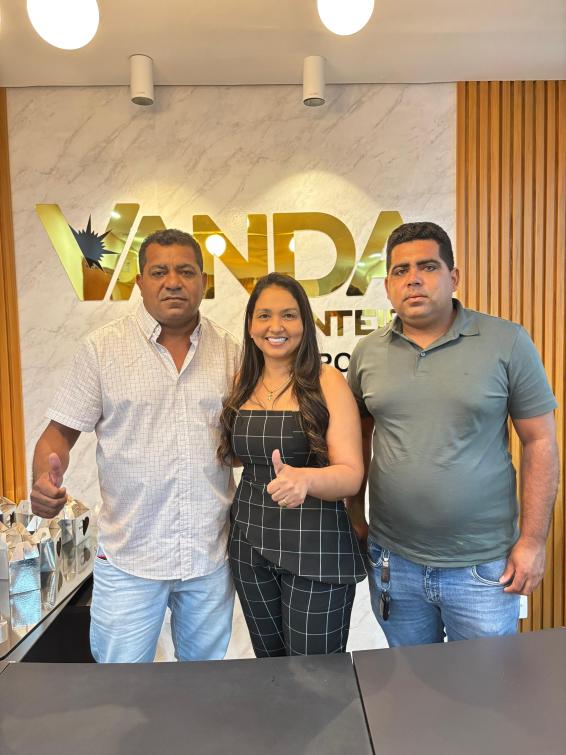 Deputada Vanda Monteiro e prefeito de Mateiros, Jesy