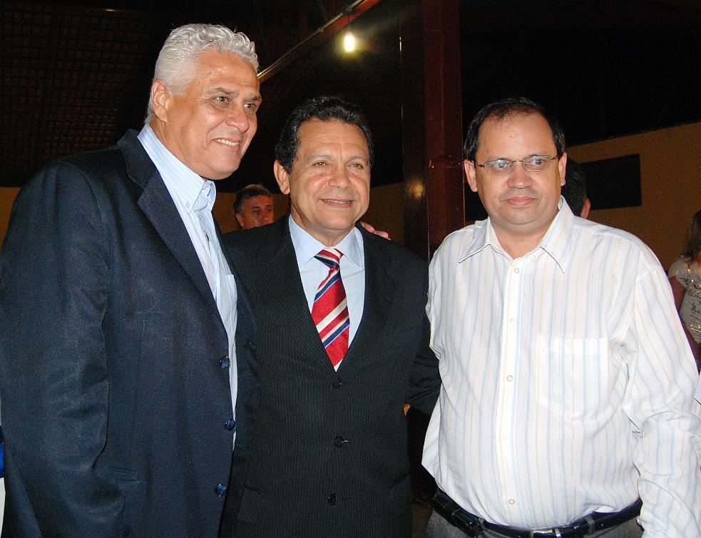 Dinamite, senador Leomar e deputado Eli Borges