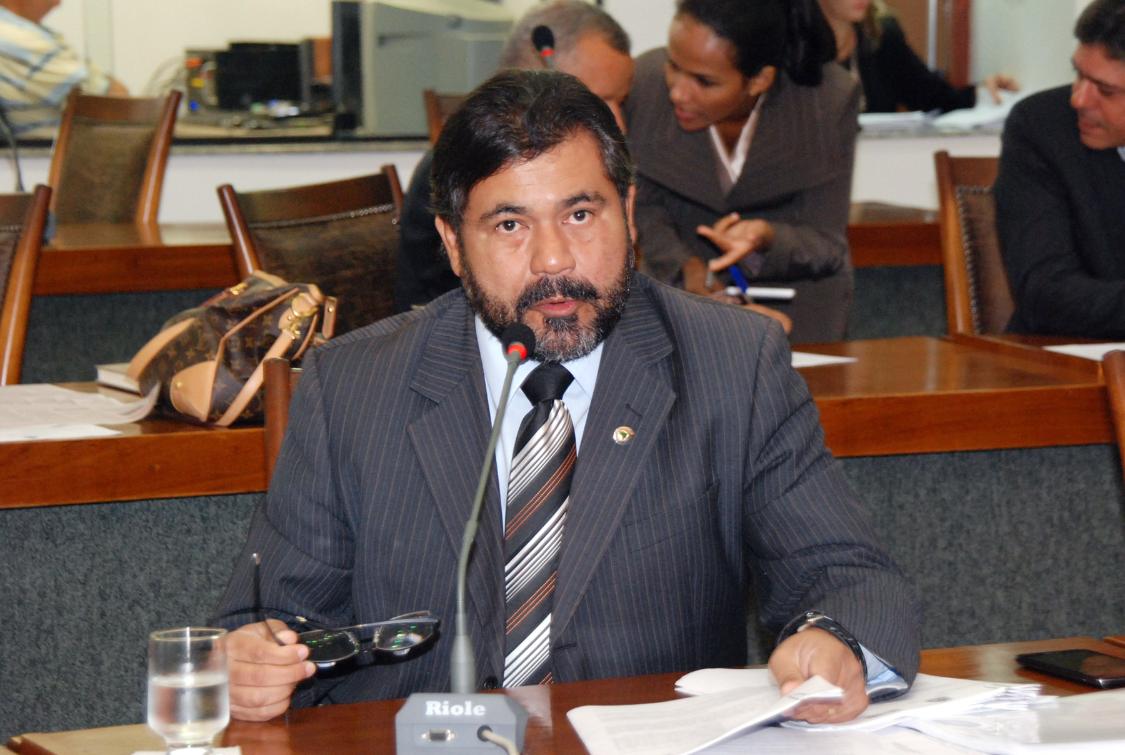 Deputado questiona apoio a Carlos Amastha