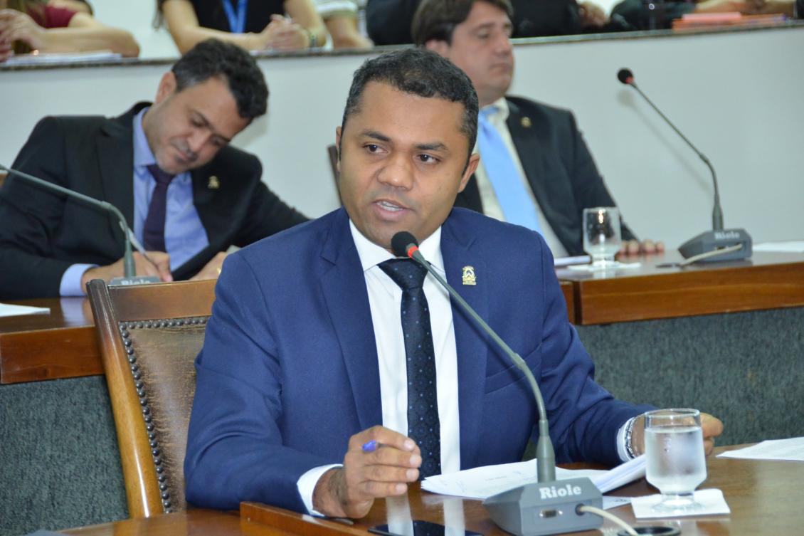 Deputado Moisemar Marinho