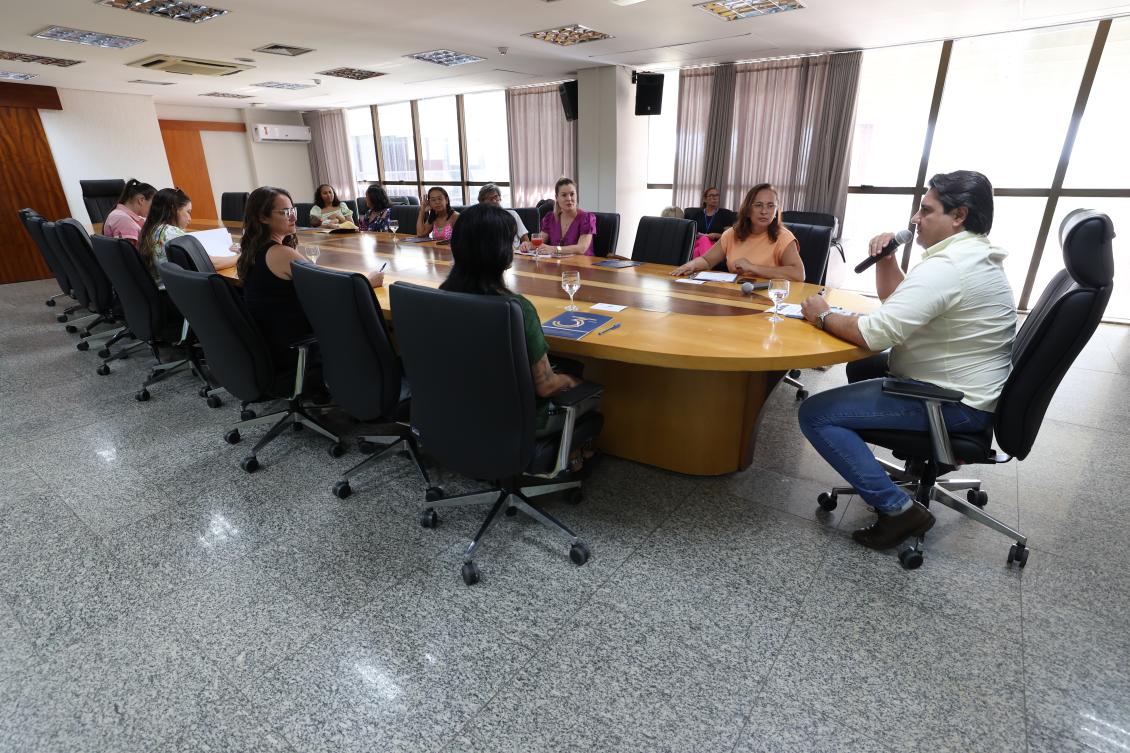 Encontro foi realizado nesta segunda-feira, 2, na sala de reuniões da Presidência