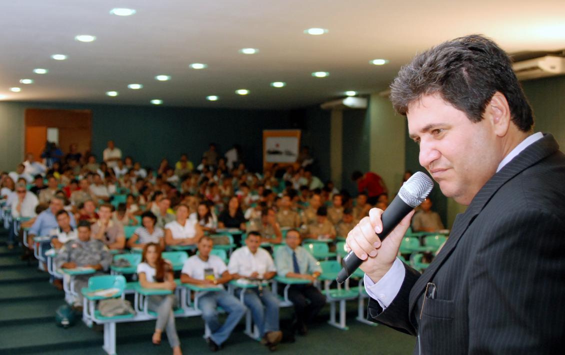 Vice-presidente, Júnior Coimbra (PMDB)